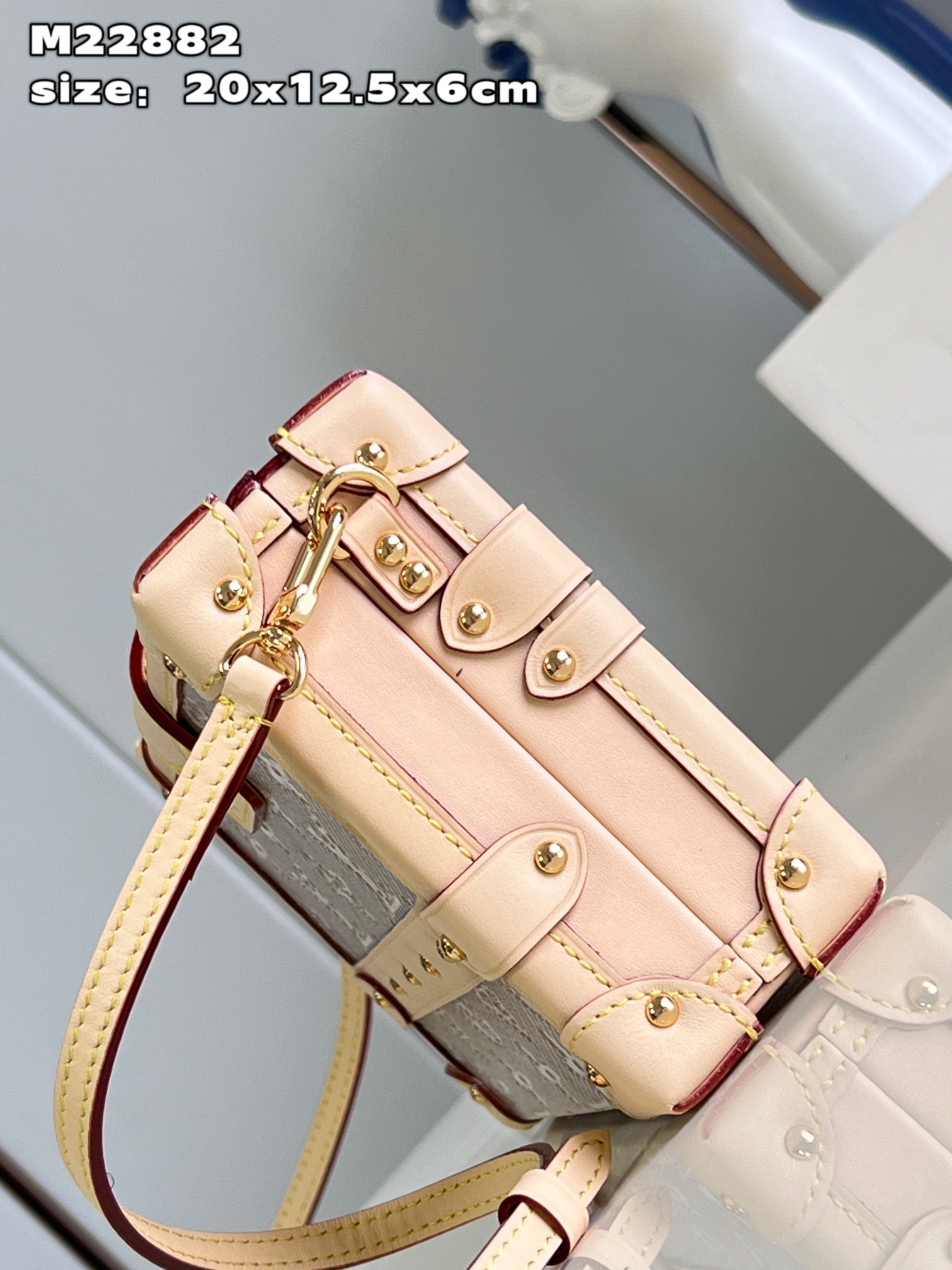 Bagsaaa L0vis Vvtt0n Petite Malle bag Beige - 20 x 12.5 x 6 cm