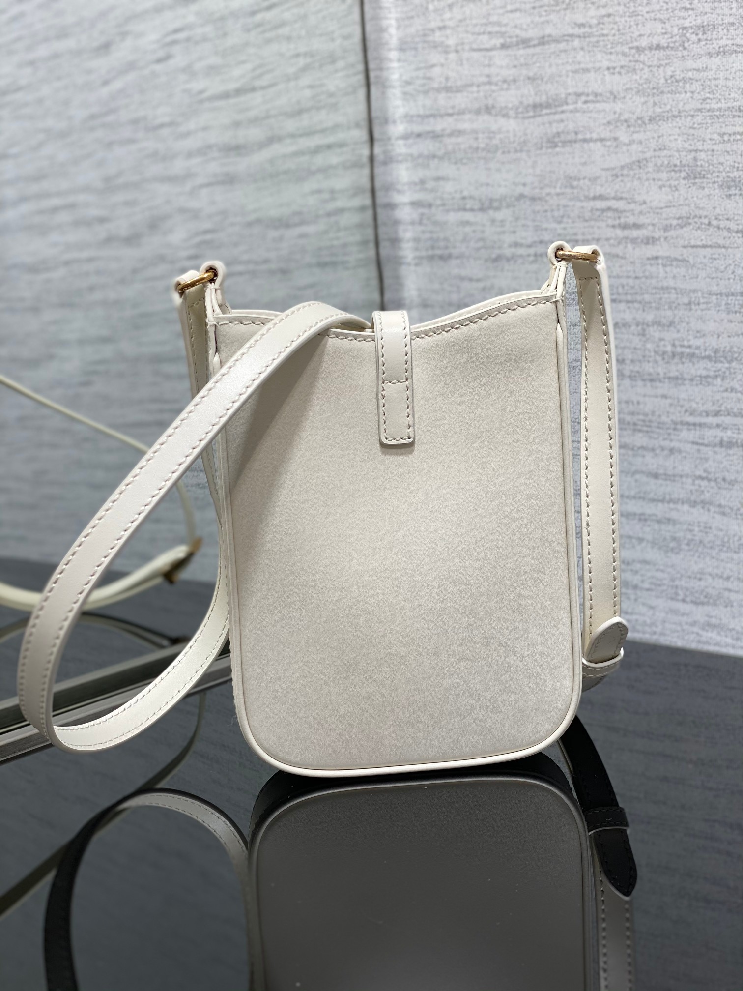 Bagsaaa Y51 Le 5 A 7 Mini White Bag - 13x20x4cm
