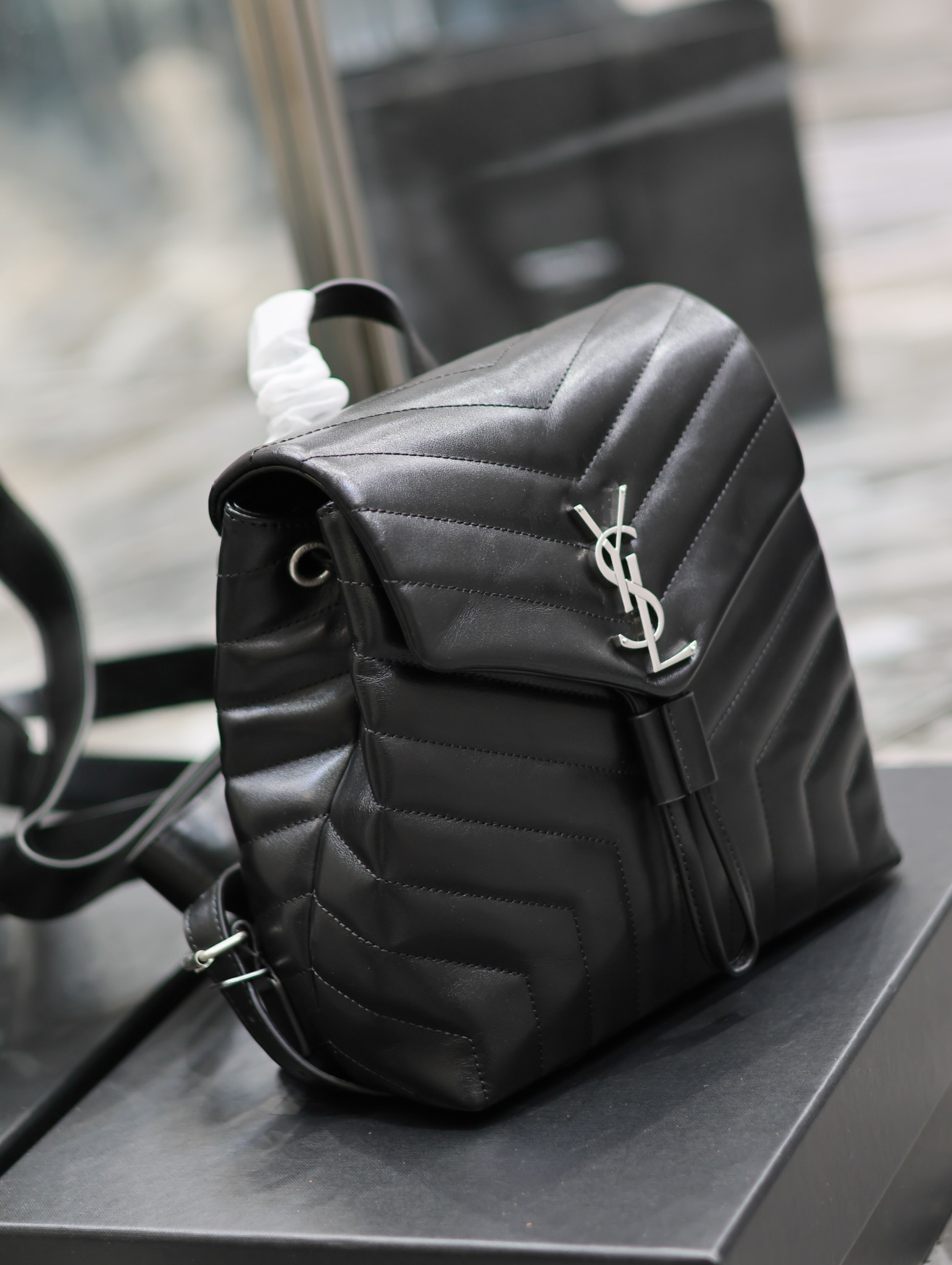 Bagsaaa Y51 Loulou Small Blackpack - 26×22×11cm
