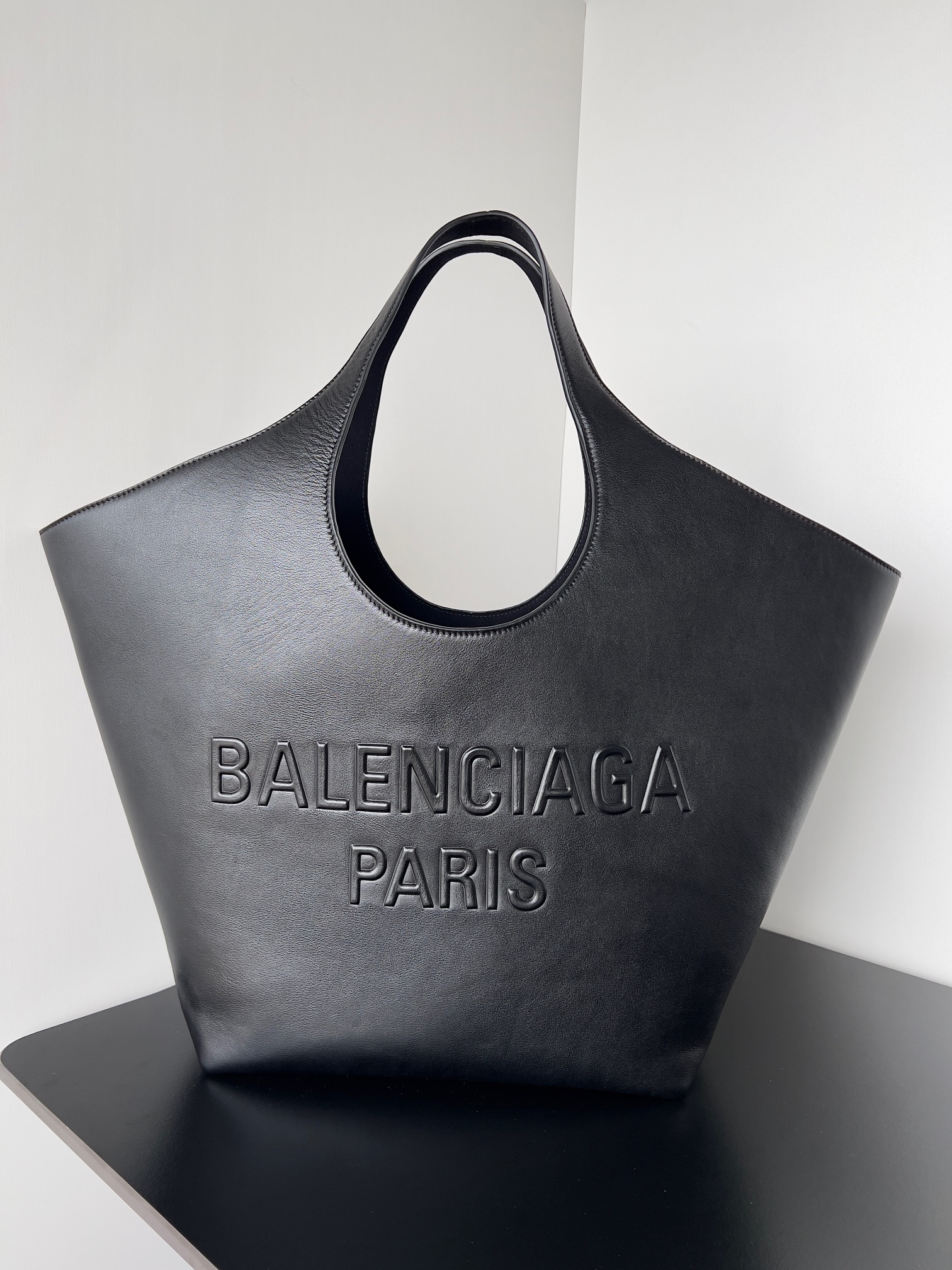 Bagsaaa Ba1en*iaga Blue Mary-kate Tote Bag - 31 x 35.8 x 14 cm