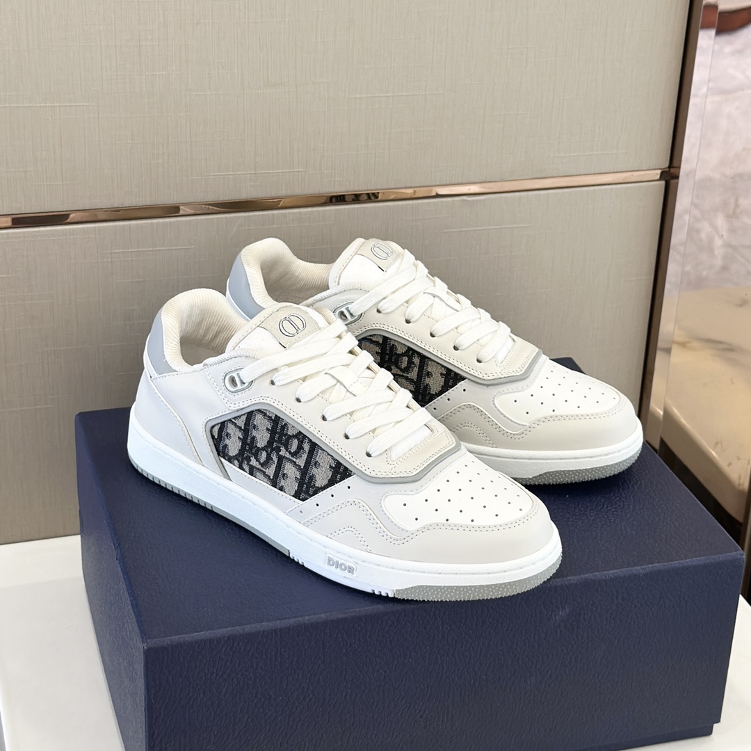Bagsaaa D10r B27 LOW-TOP SNEAKER White Smooth Calfskin Oblique Jacquard