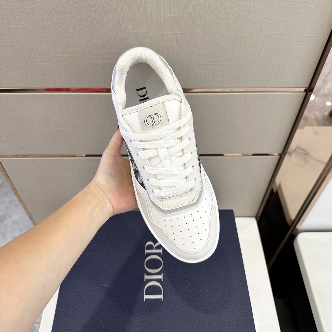 Bagsaaa D10r B27 LOW-TOP SNEAKER White Smooth Calfskin Oblique Jacquard