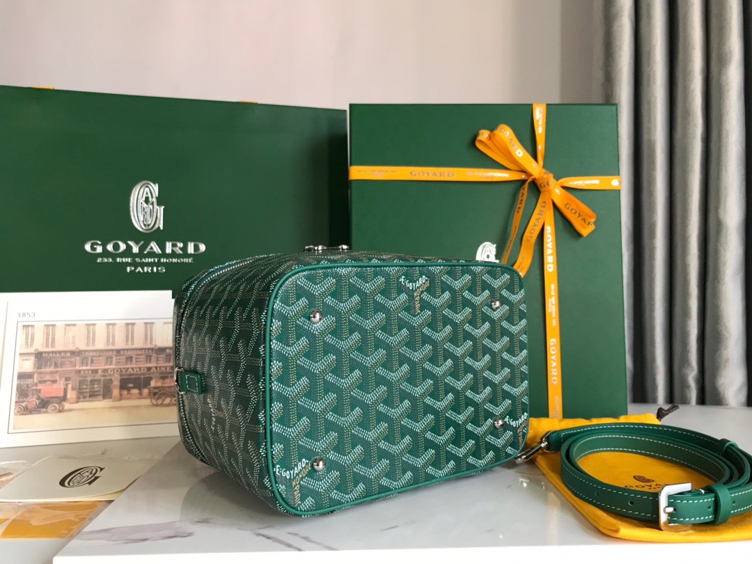 Bagsaaa G09ard Vanity Green Bag - 20x16x14cm