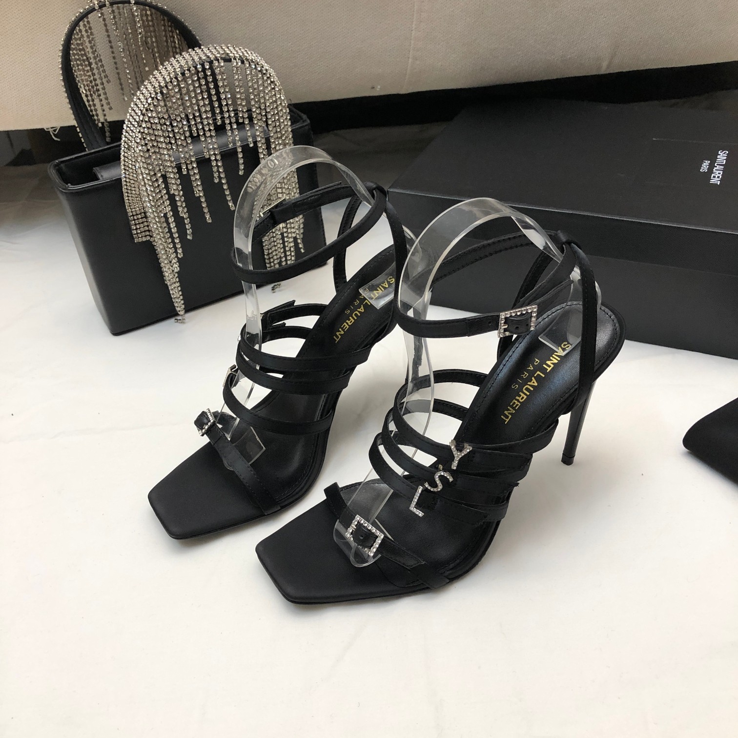 Bagsaaa Y51 Jerry embellished satin black sandals