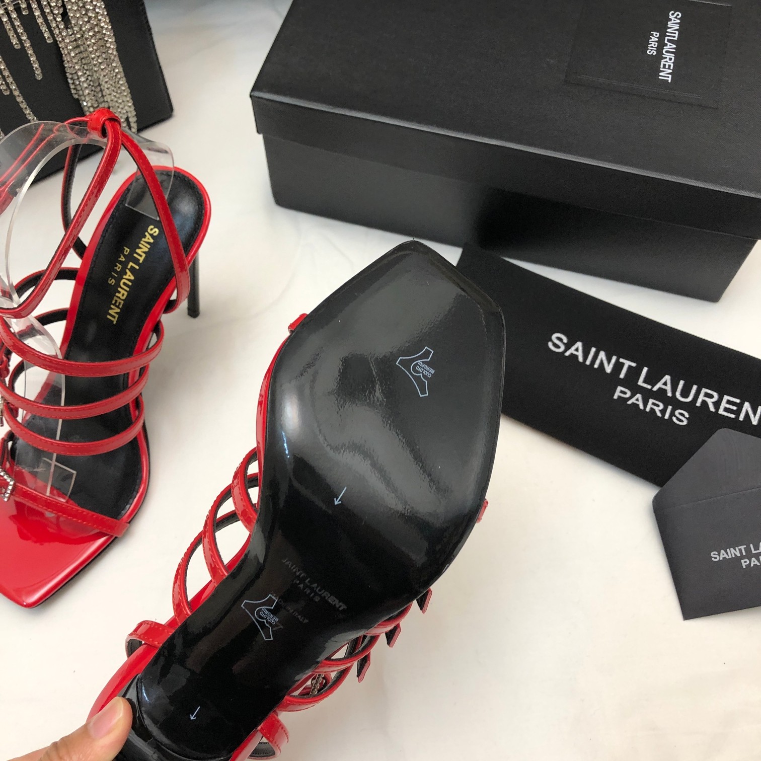 Bagsaaa Y51 Jerry embellished patent red sandals
