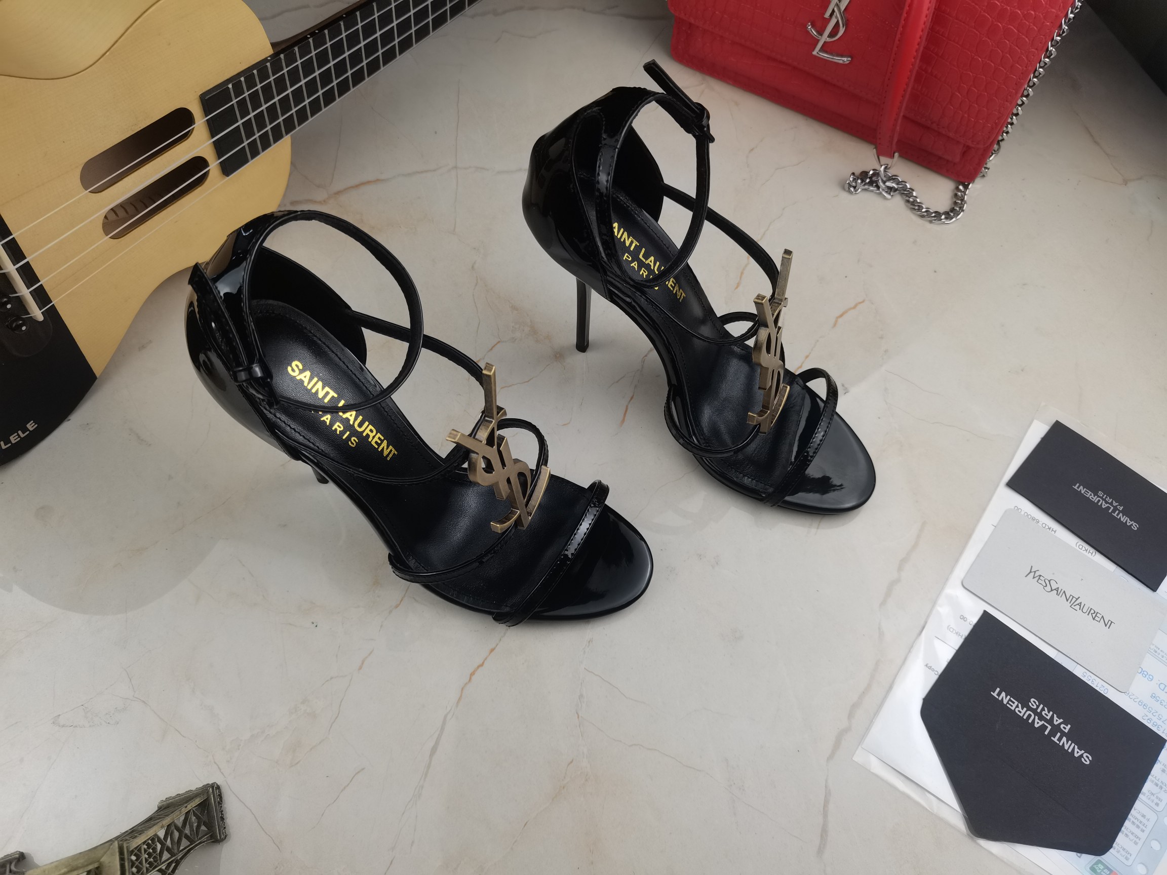 Bagsaaa Y51 Cassandra 100 black patent leather sandals heels