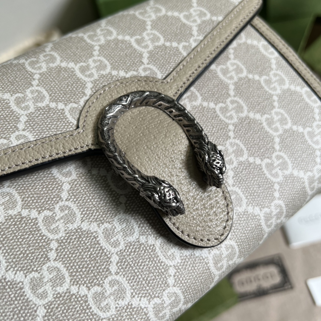 Bagsaaa Gvc*1 Dionysus Chain Wallet Beige and white GG Svp*me canvas