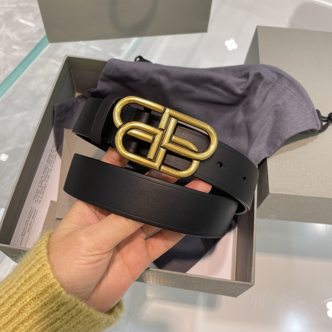 Bagsaaa Ba1en*iaga Black 'BB' Large Gold Belt 3cm