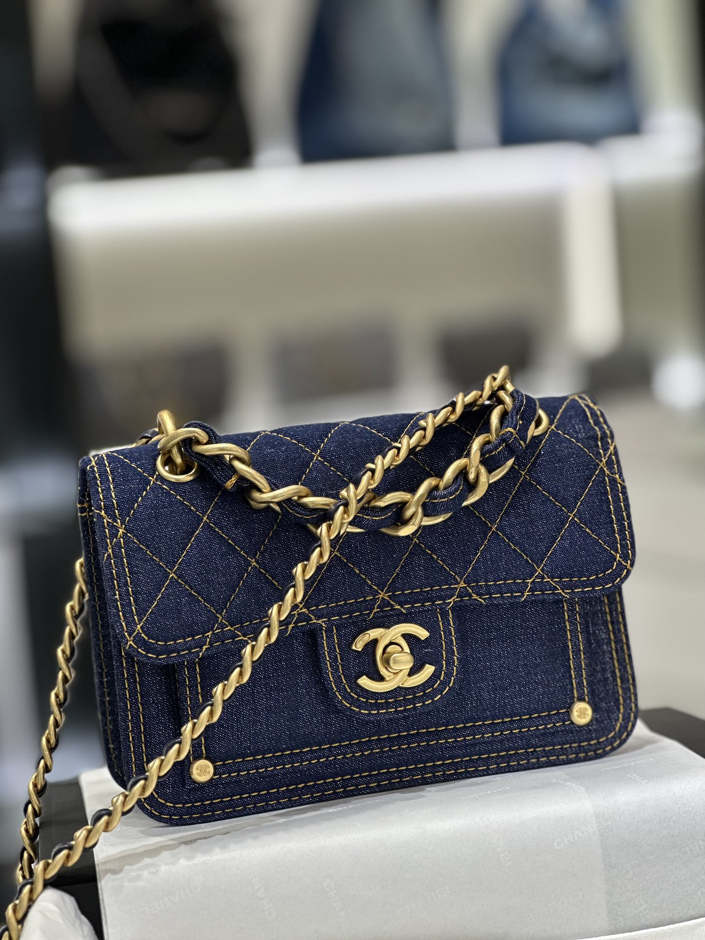 Bagsaaa Ch**el Flap Denim Blue Bag - 19x14x5cm