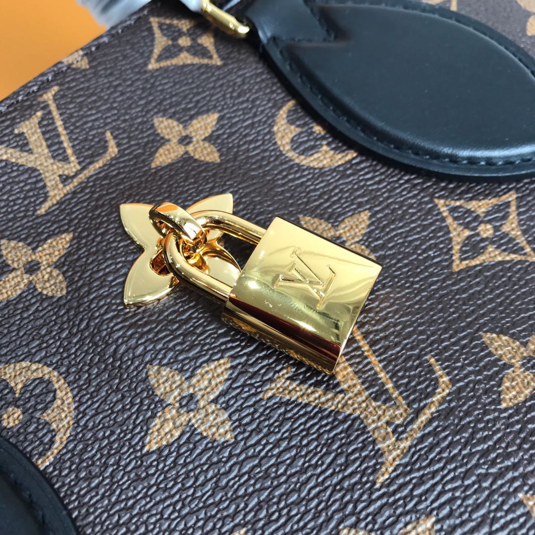 Bagsaaa L0vis Vvtt0n Flower BB Black Bag M44359
