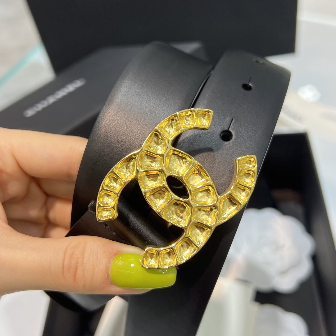 Bagsaaa Ch**el Gold CC Belt 02