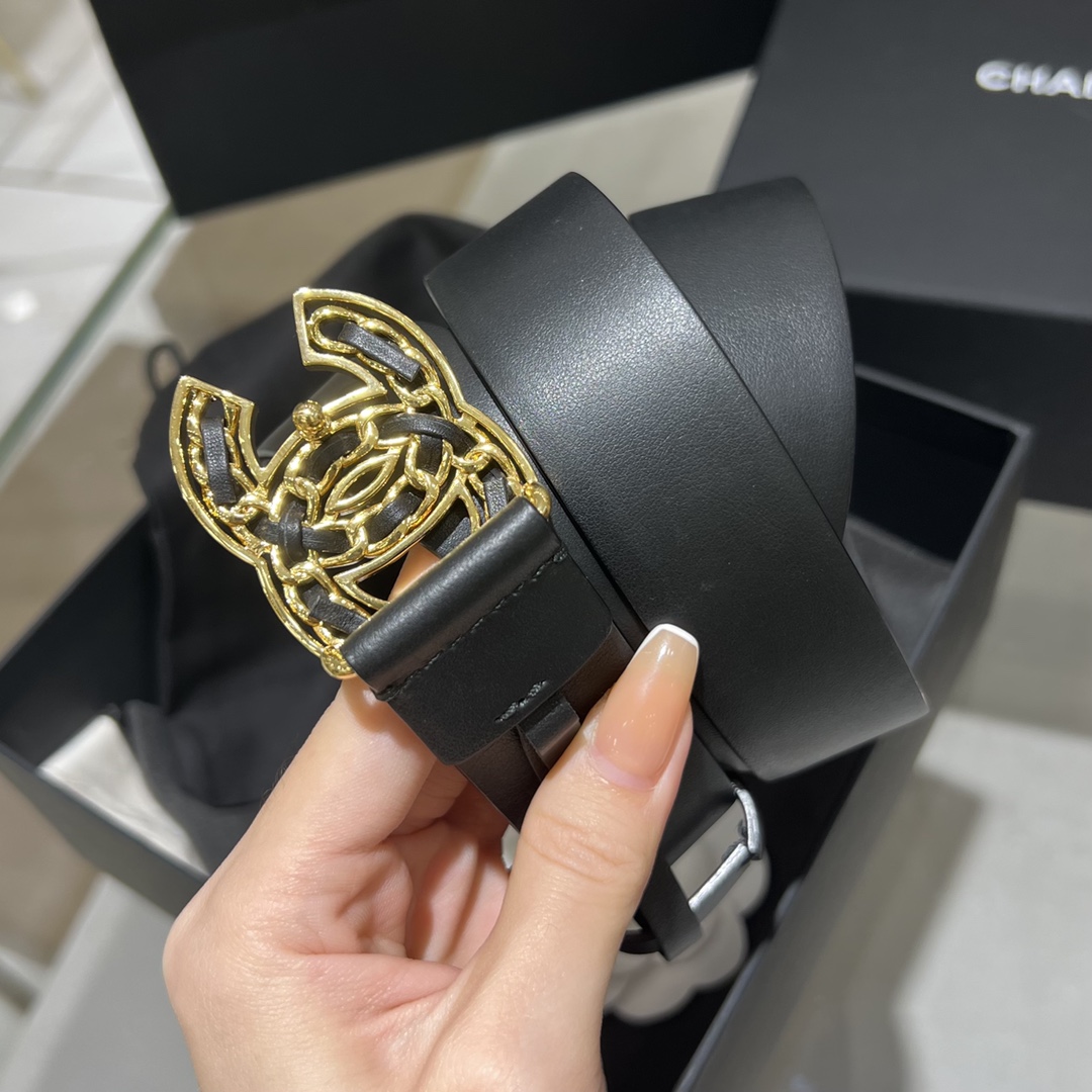 Bagsaaa Ch**elMetal and Leather Buckle Belt Black