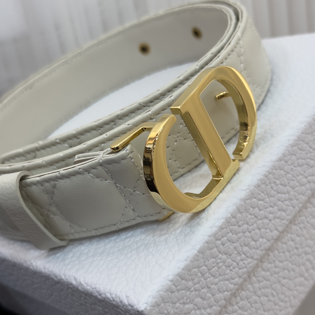 Bagsaaa D10r 30 Montaigne White 3cm