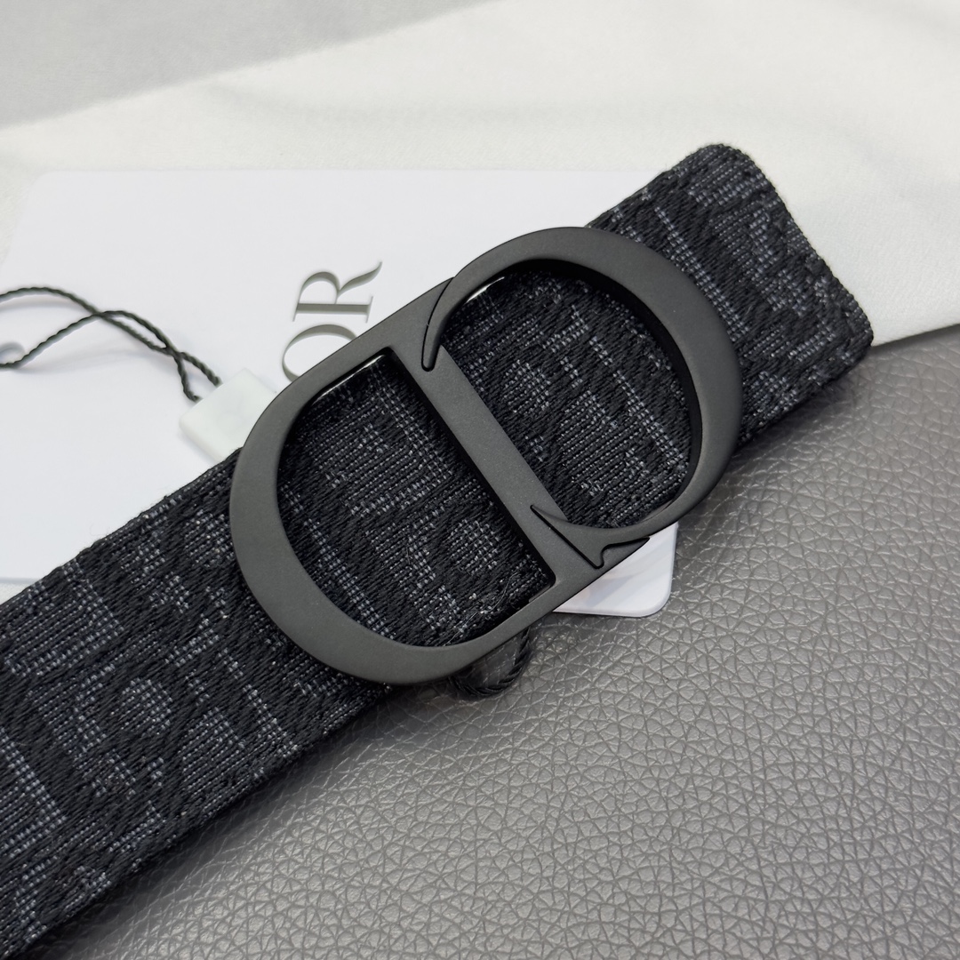 Bagsaaa D10r Black Oblique Reversible