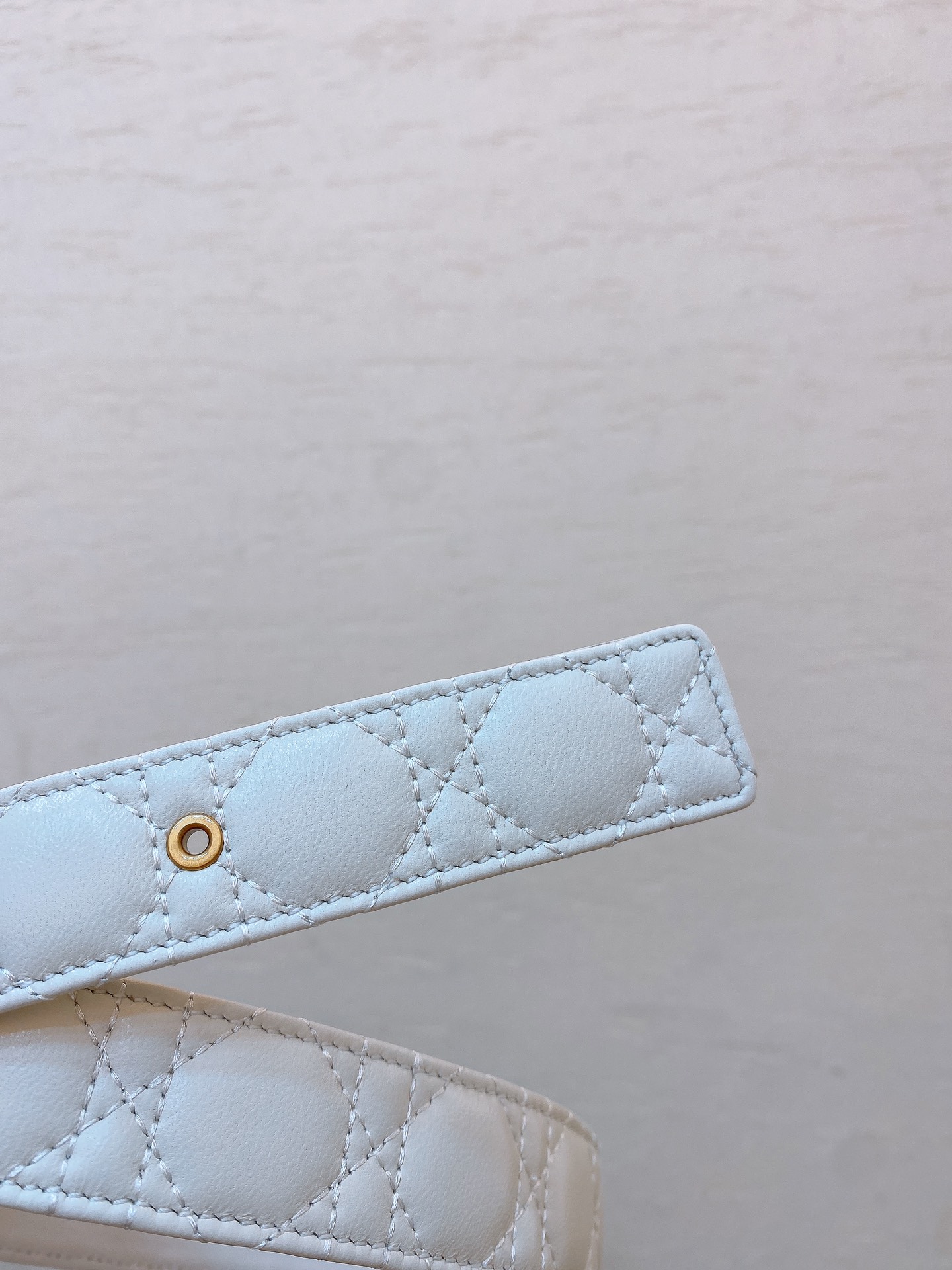 Bagsaaa Ch**el White Belt 3cm