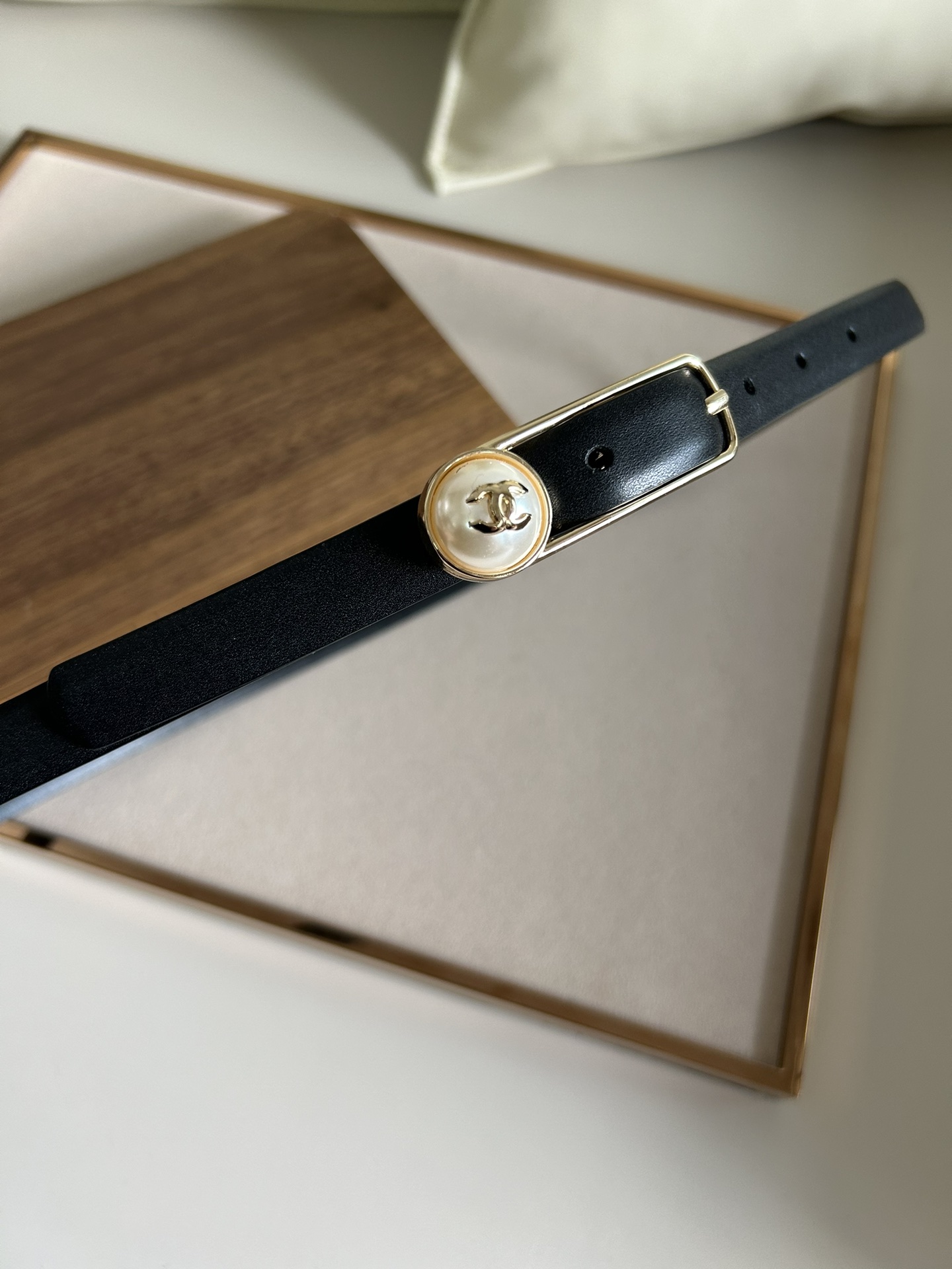 Bagsaaa Ch**el One Pearl Black Belt 1.5cm