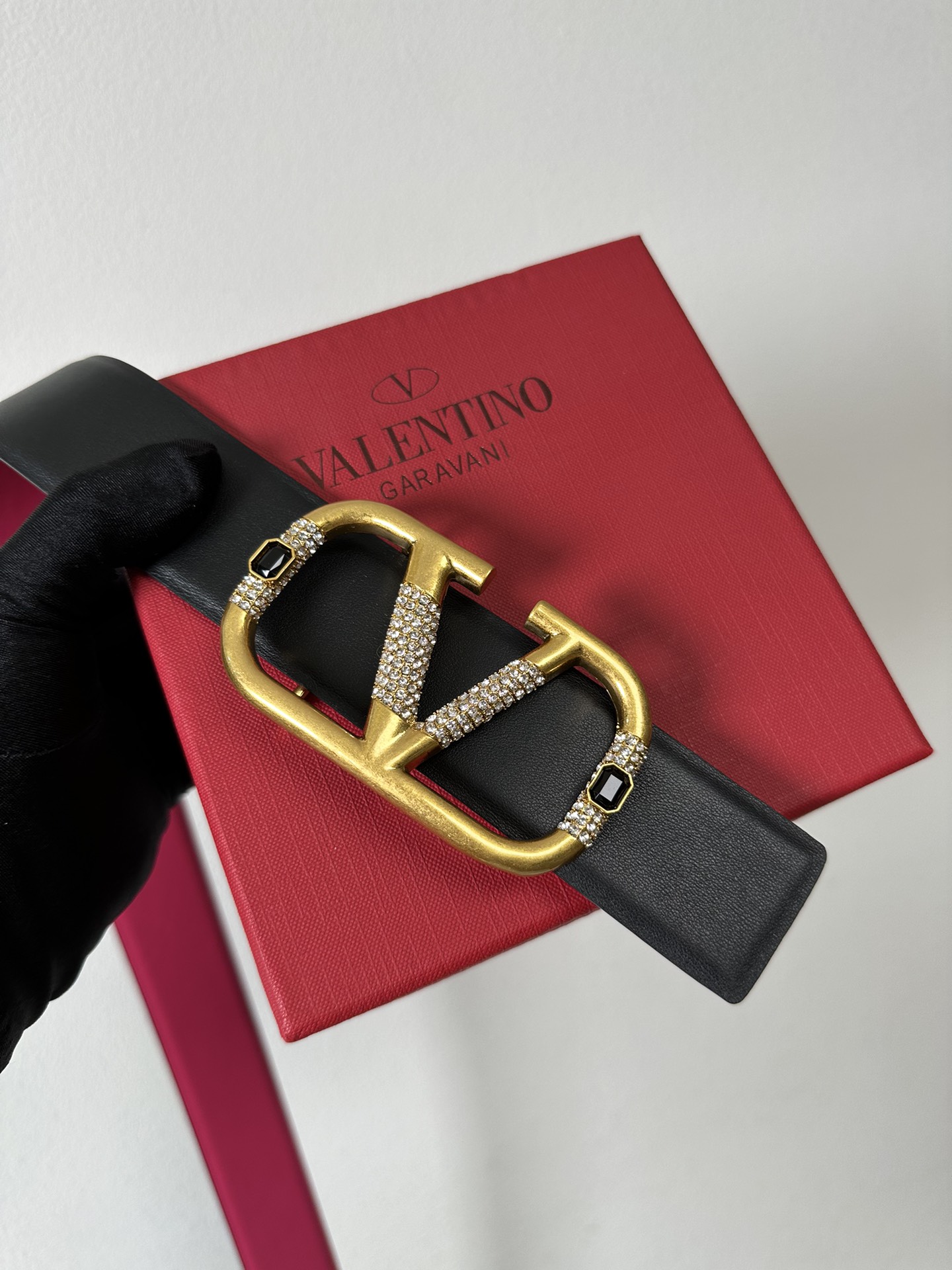 Bagsaaa Va1e*ntin0 Garavani VLogo Signature Black/Pink 4cm 