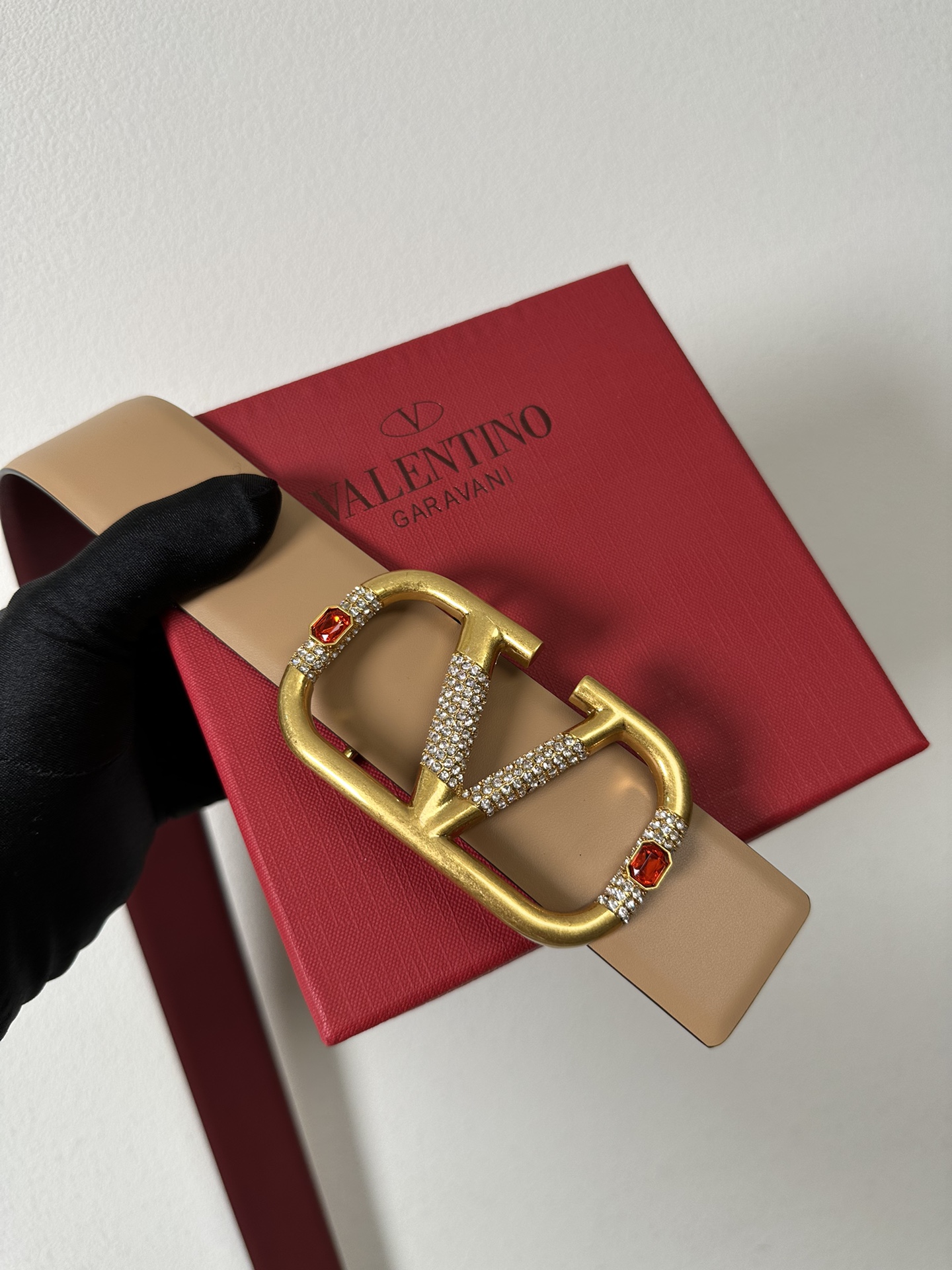 Bagsaaa Va1e*ntin0 Garavani VLogo Signature Burgundy/Beige 4cm