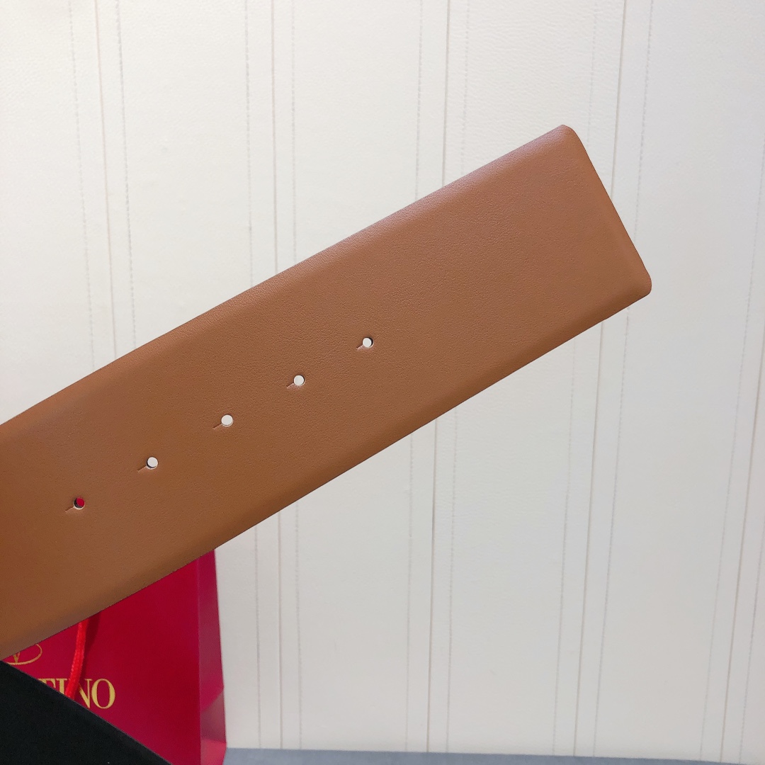 Bagsaaa Va1e*ntin0 VLogo Signature reversible belt brown 7cm