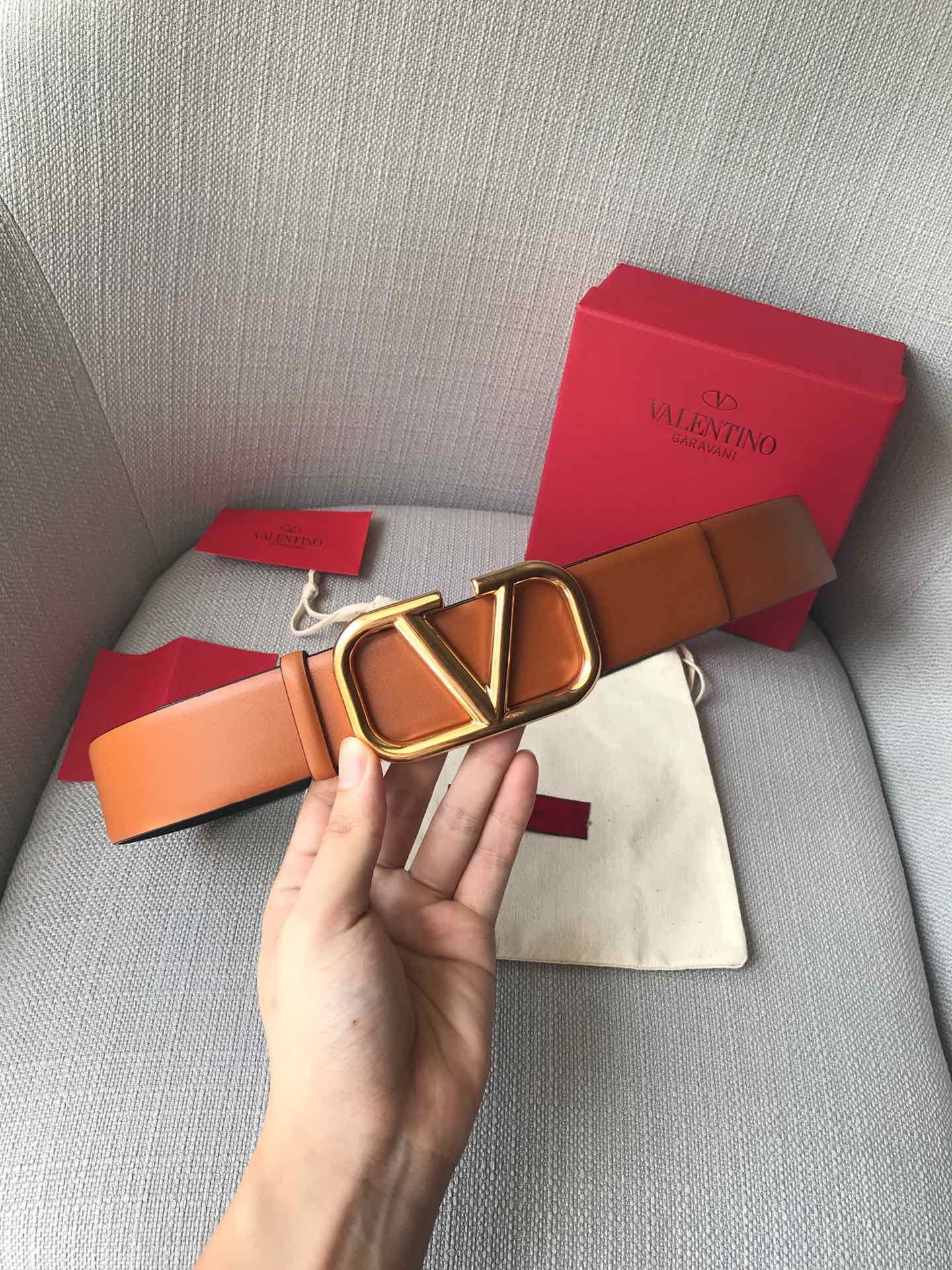 Bagsaaa Va1e*ntin0 VLogo Signature reversible belt brown 3.5cm