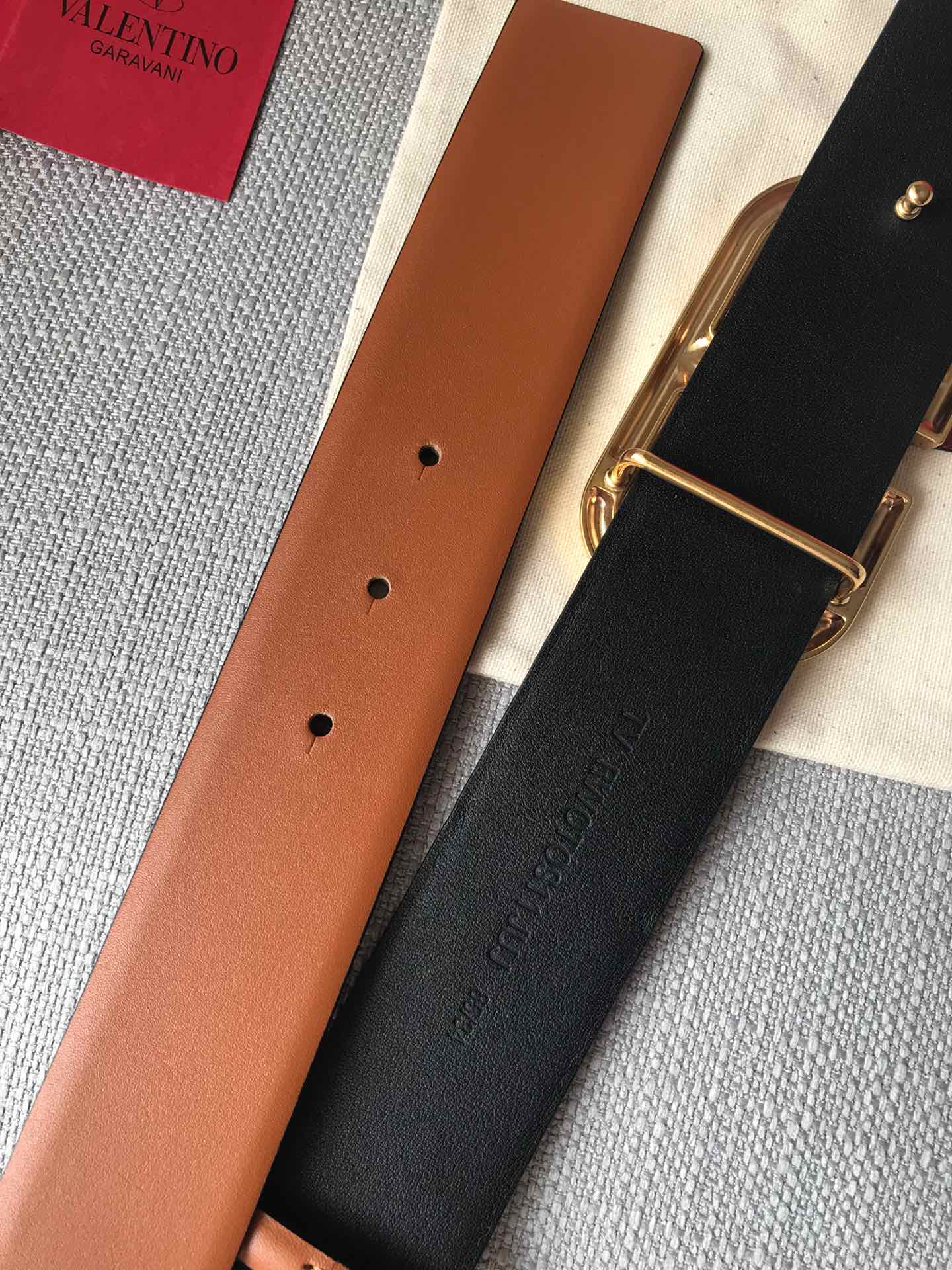 Bagsaaa Va1e*ntin0 VLogo Signature reversible belt brown 3.5cm