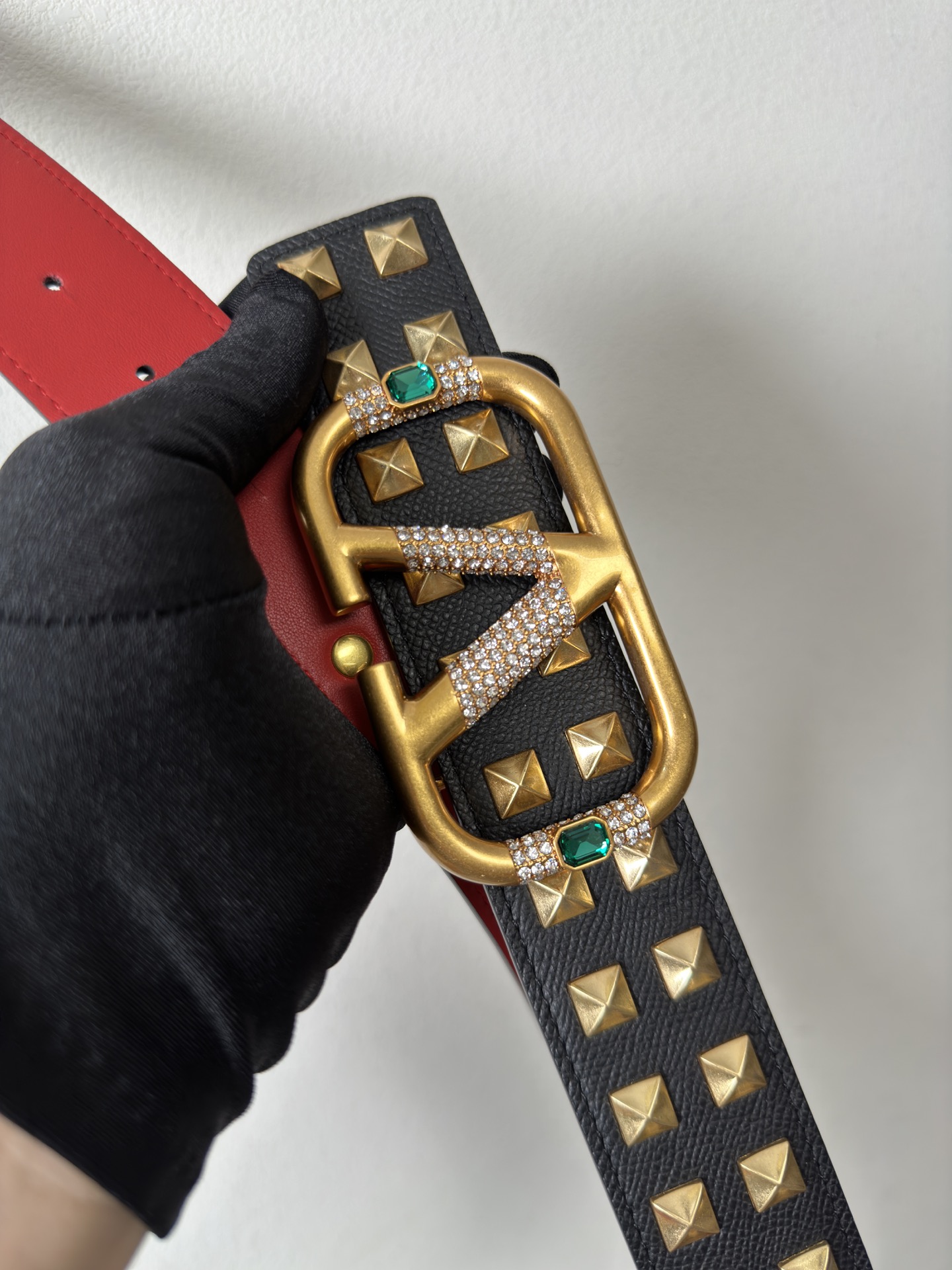 Bagsaaa Va1e*ntin0 VLogo Signature reversible stud belt black 4cm