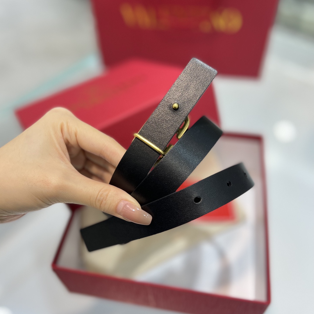 Bagsaaa Va1e*ntin0 VLogo Signature reversible belt black 2cm