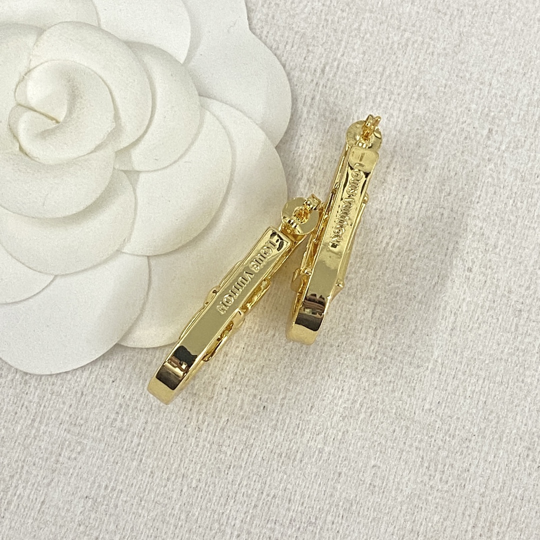 Bagsaaa LV Earrings