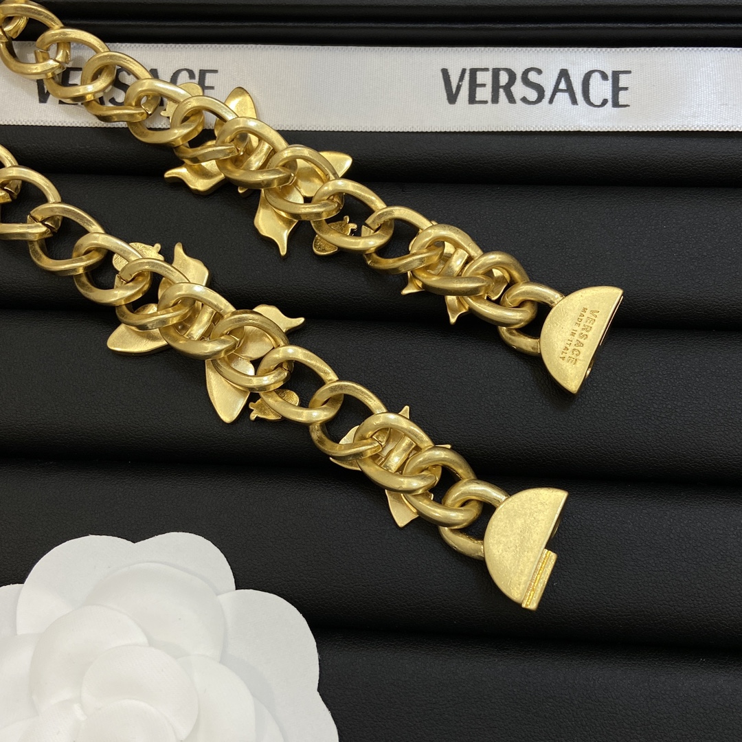 Bagsaaa Versace Bracelet