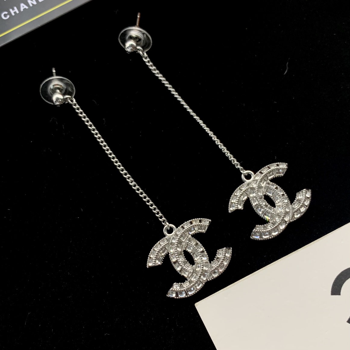 Bagsaaa Ch**el Drop CC Logo Earrings