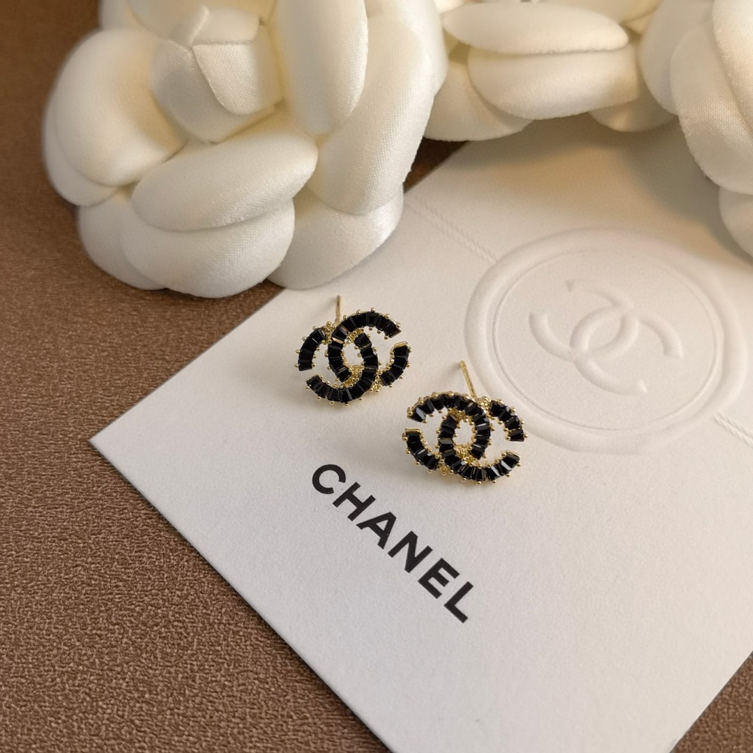Ch**el Black CC Logo Stud Earrings
