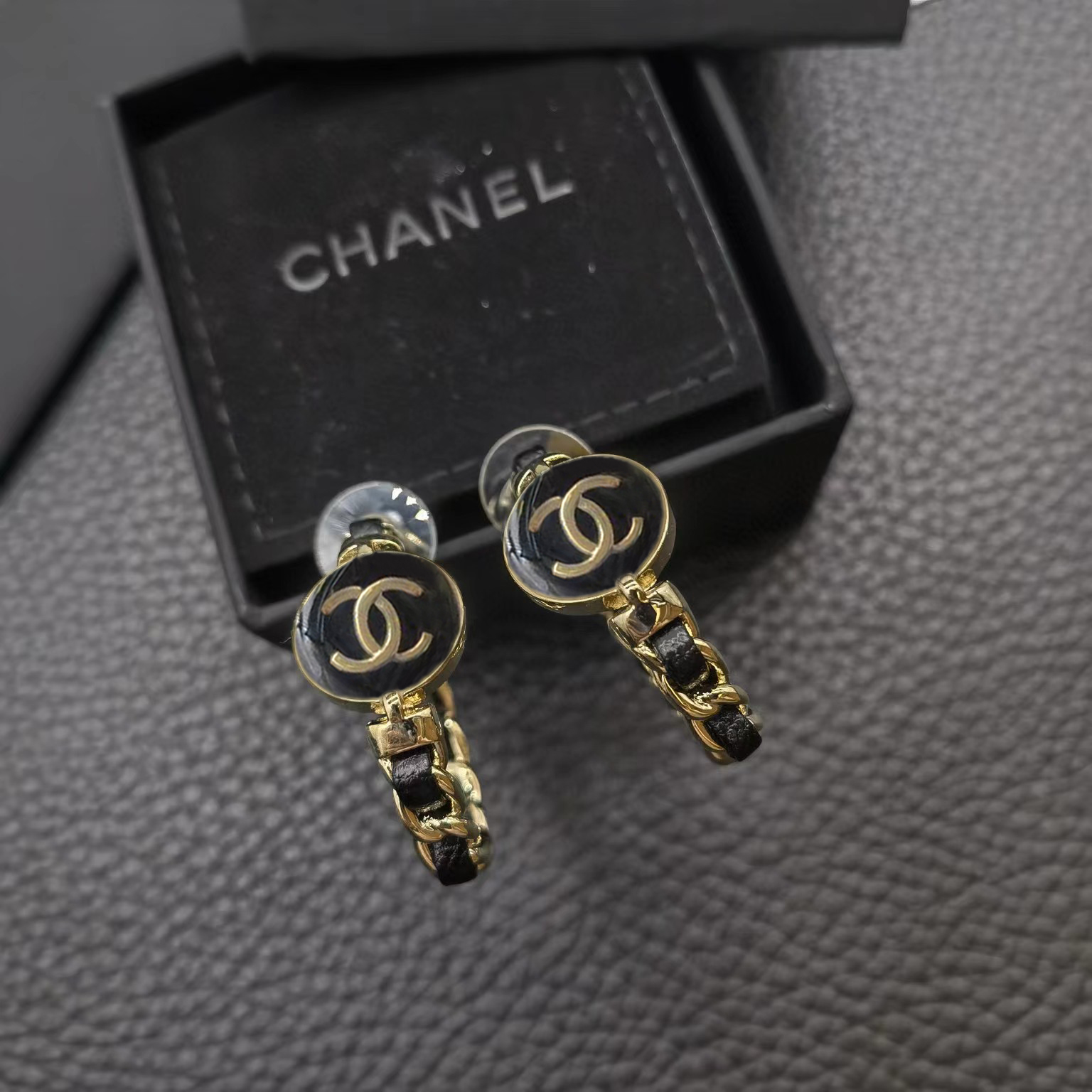 Bagsaaa Ch**el Black Hoop Earrings