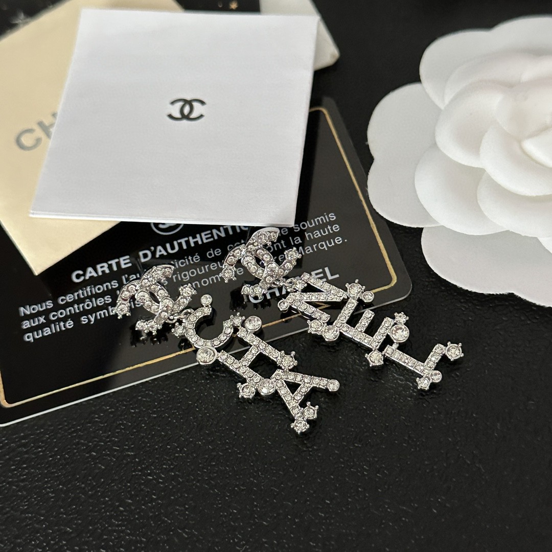 Bagsaaa Ch**el Crystal Silver Drop Earrings