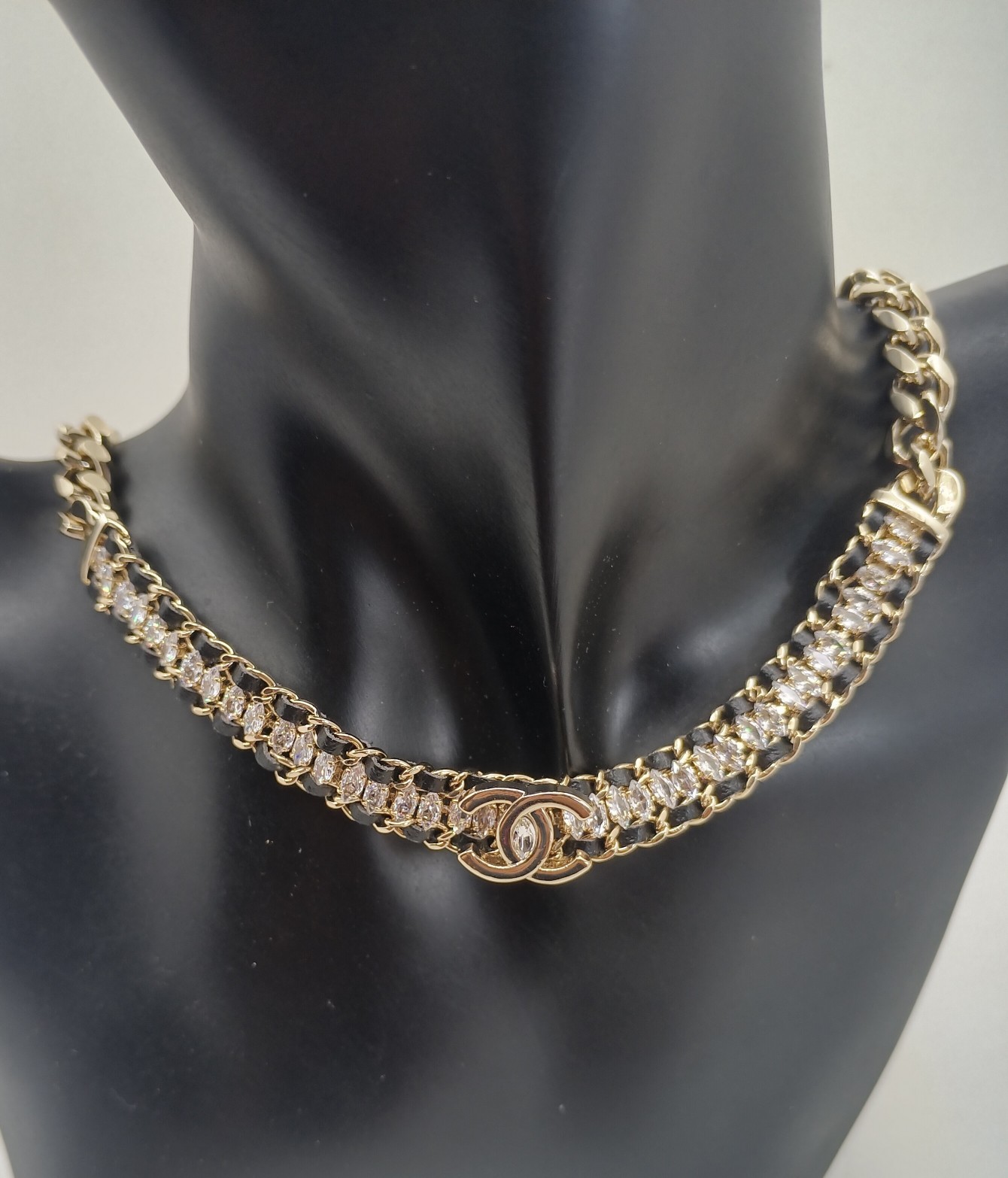 Bagsaaa Ch**el Gold and Black Bracelet