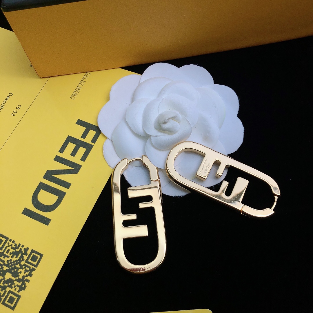 Bagsaaa F**di Logo Earrings