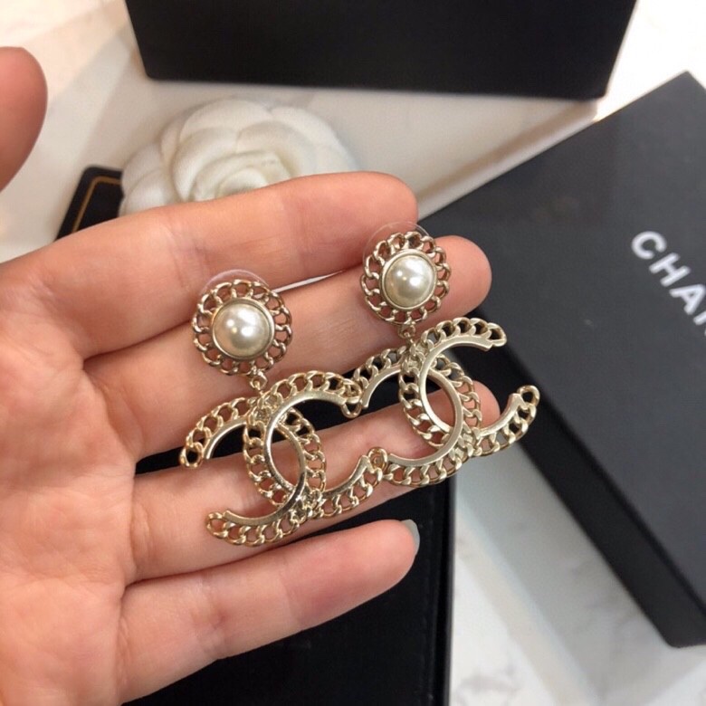 Bagsaaa Ch**el Drop Pearl Earrings 
