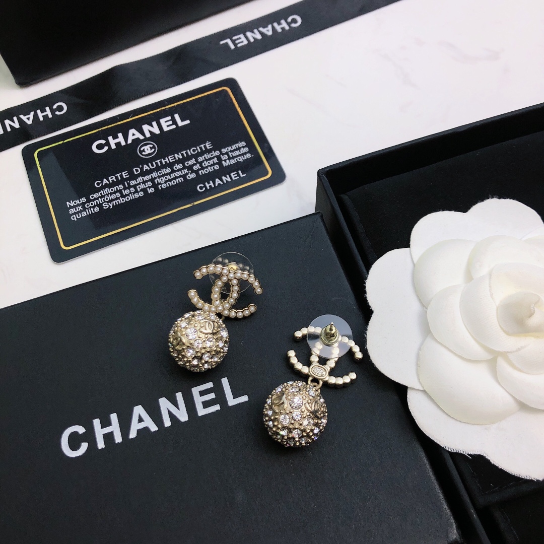 Bagsaaa Ch**el Crystal Ball Drop Earrings
