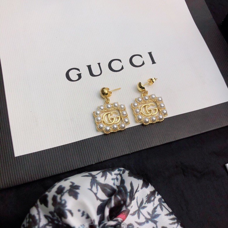 Bagsaaa Gvc*1 Pearl Gold Square Drop Earrings