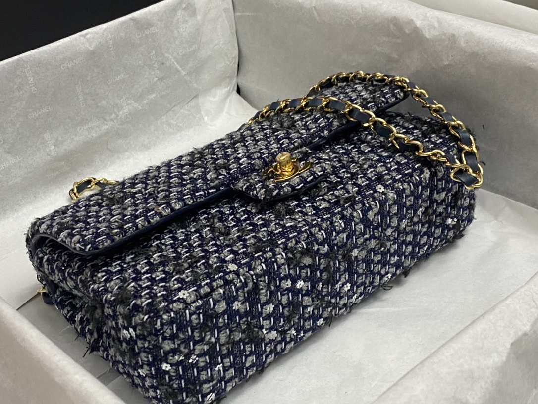 Bagsaaa Ch**el Tweed Flap Bag Blue and Flower - 25cm