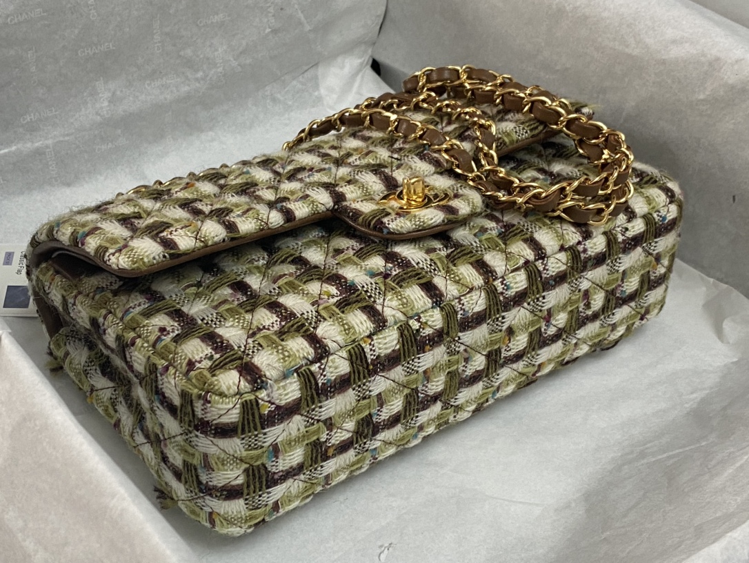 Bagsaaa Ch**el Classic Handbag Wool Tweed & Gold-Tone Metal A01112 - 15.5 × 25.5 × 6.5 cm