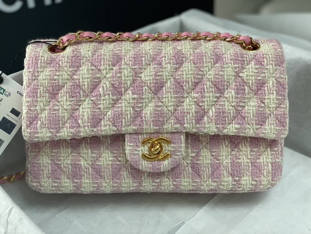 Bagsaaa Ch**el Tweed Flap Pink and Cream - 25cm