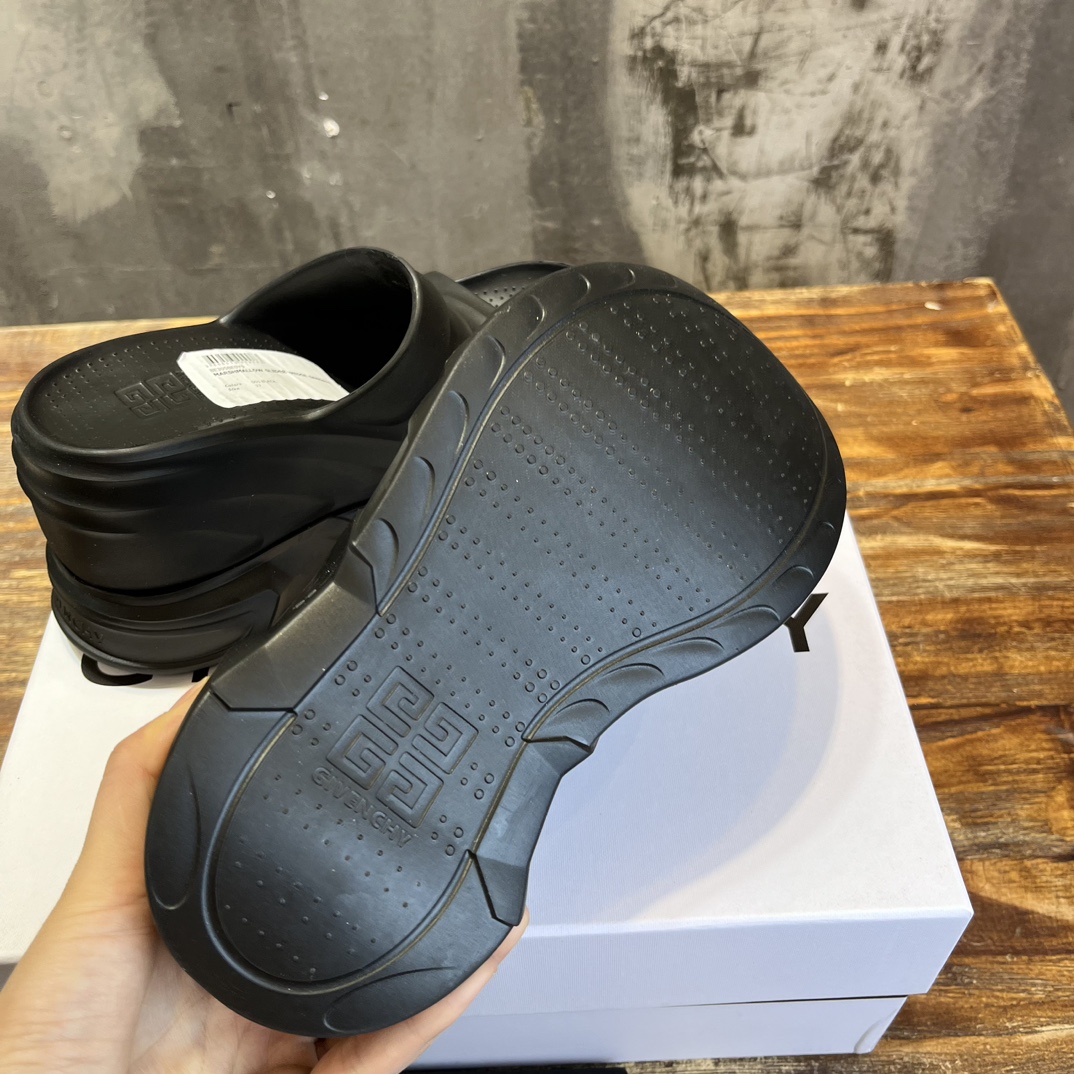 Bagsaaa Givenchy Black Marshmallow Heeled Sandals