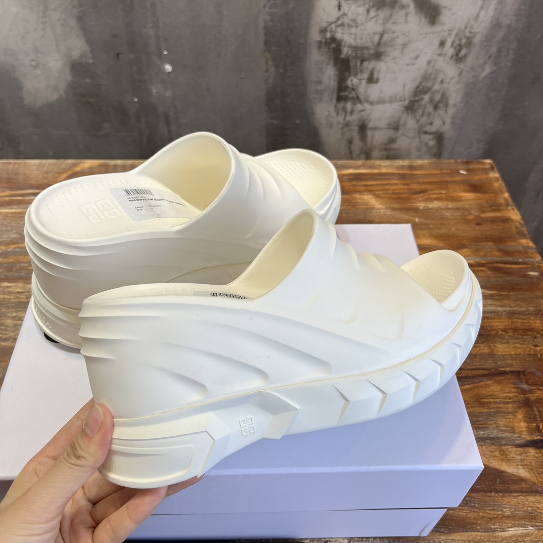 Bagsaaa Givenchy White Marshmallow Heeled Sandals