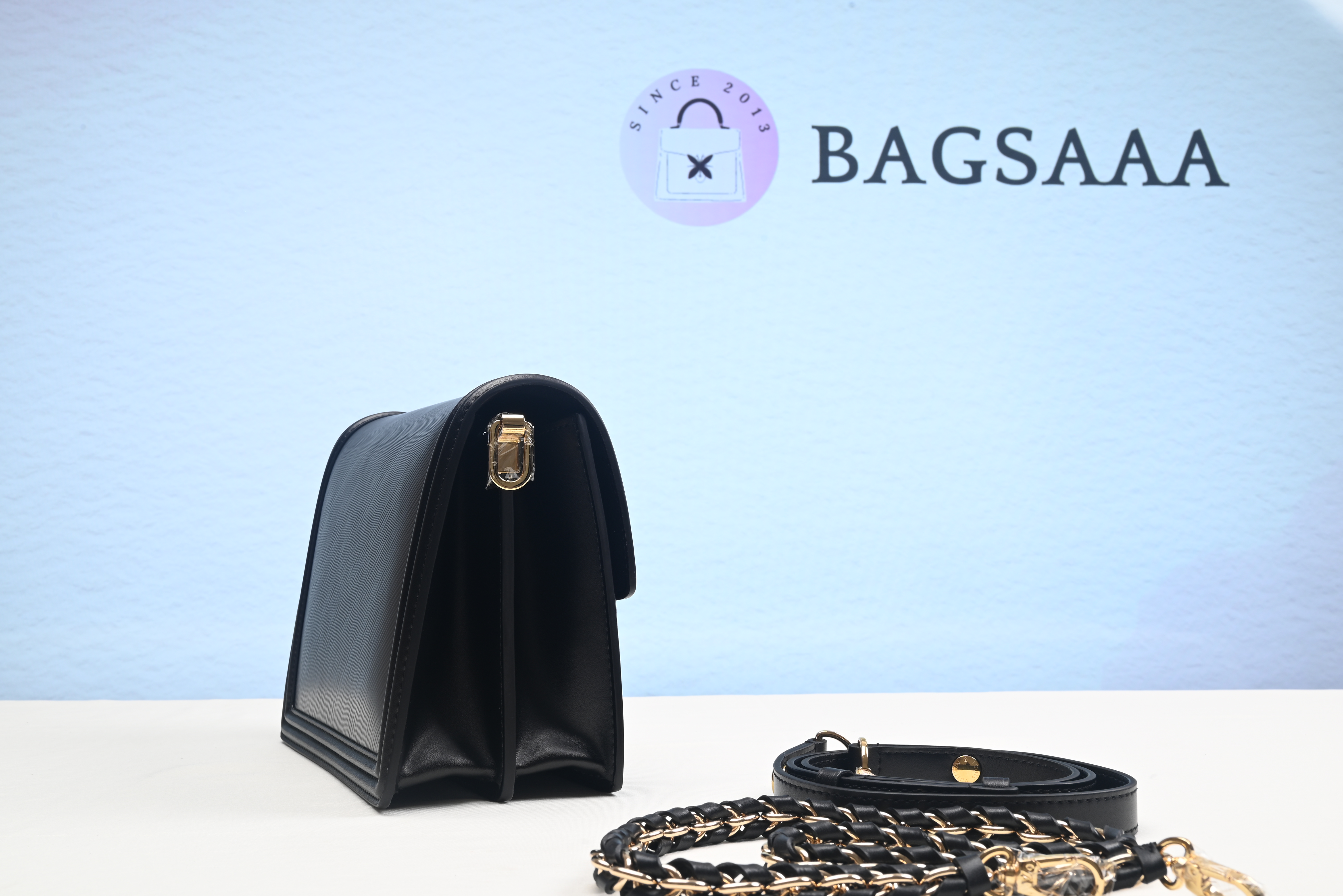 Bagsaaa L0vis Vvtt0n Mini Dauphine Epi Leather Black - 20x16x9cm