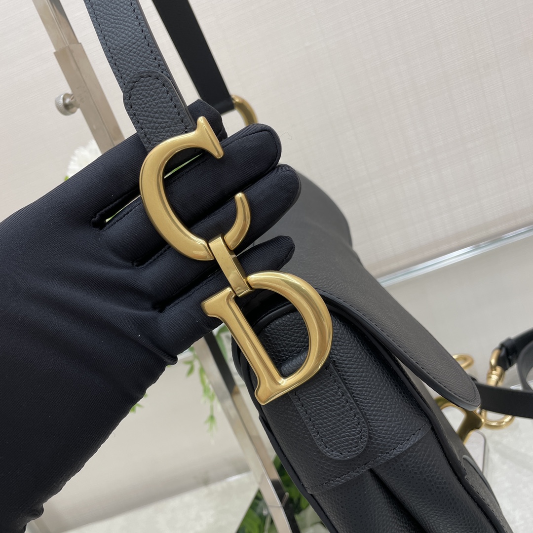 Bagsaaa D10r Saddle Black Bag - 25.5x20x6.5cm