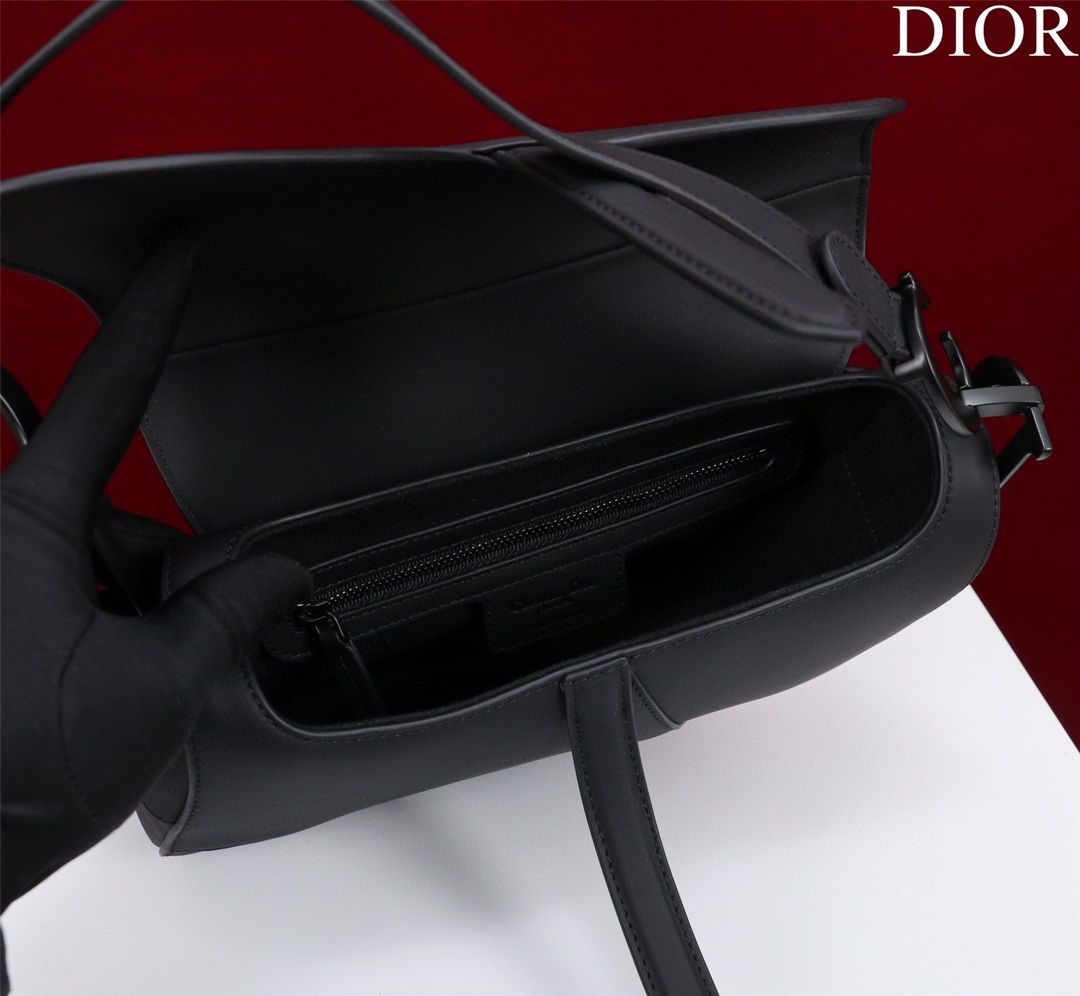 Bagsaaa D10r All Black Saddle Bag - 25.5 x 20 x 6.5 cm