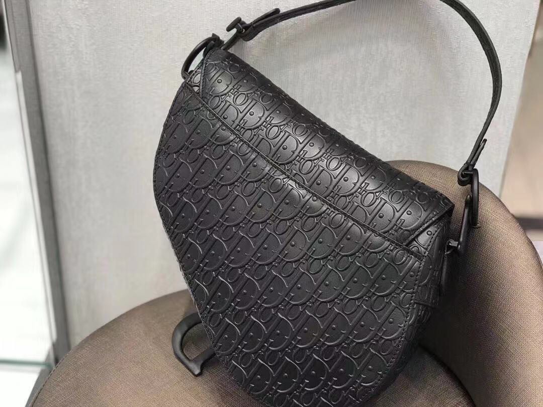 Bagsaaa D10r Saddle Black D10r Oblique Embossed Calfskin - 25.5 x 20 x 6.5 cm
