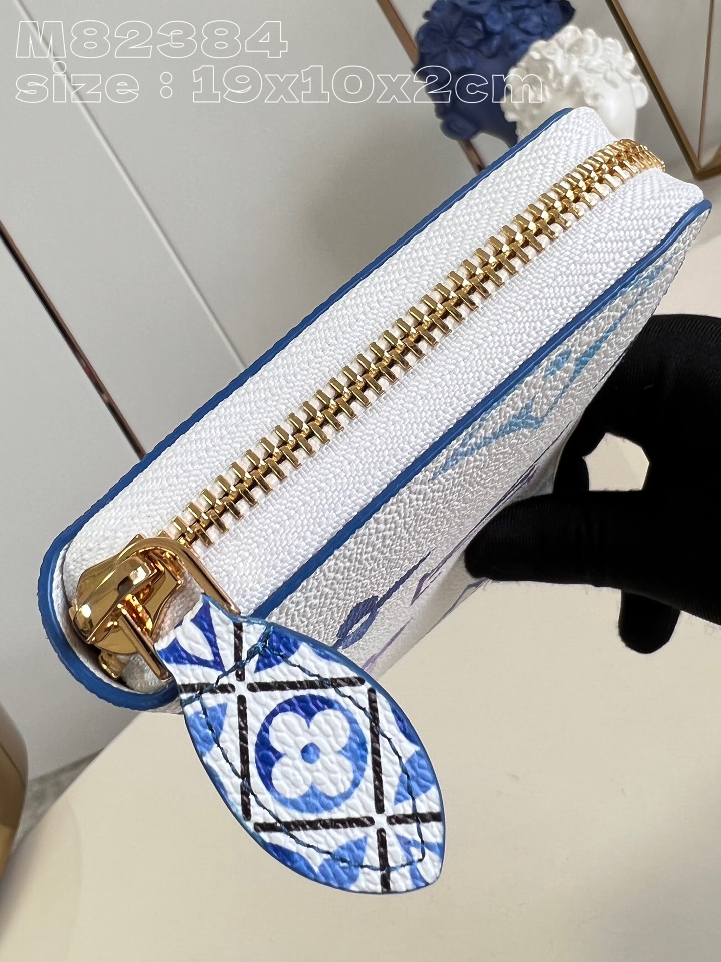 Bagsaaa L0vis Vvtt0n Zippy Wallet Blue - M82385 - 19.5 x 10.5 x 2.5 cm