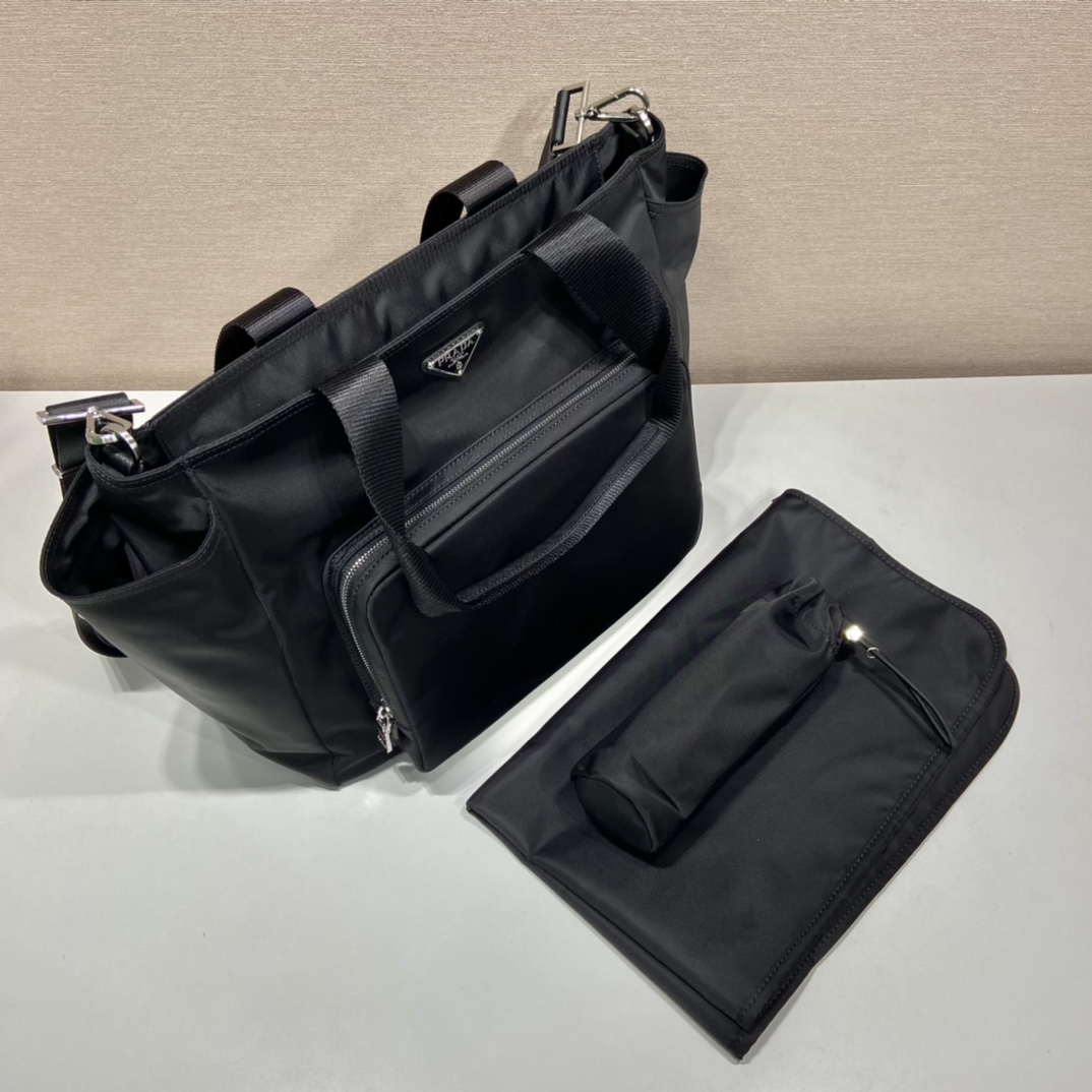 Bagsaaa Pra*a Re-Nylon baby bag - 35x30x17cm