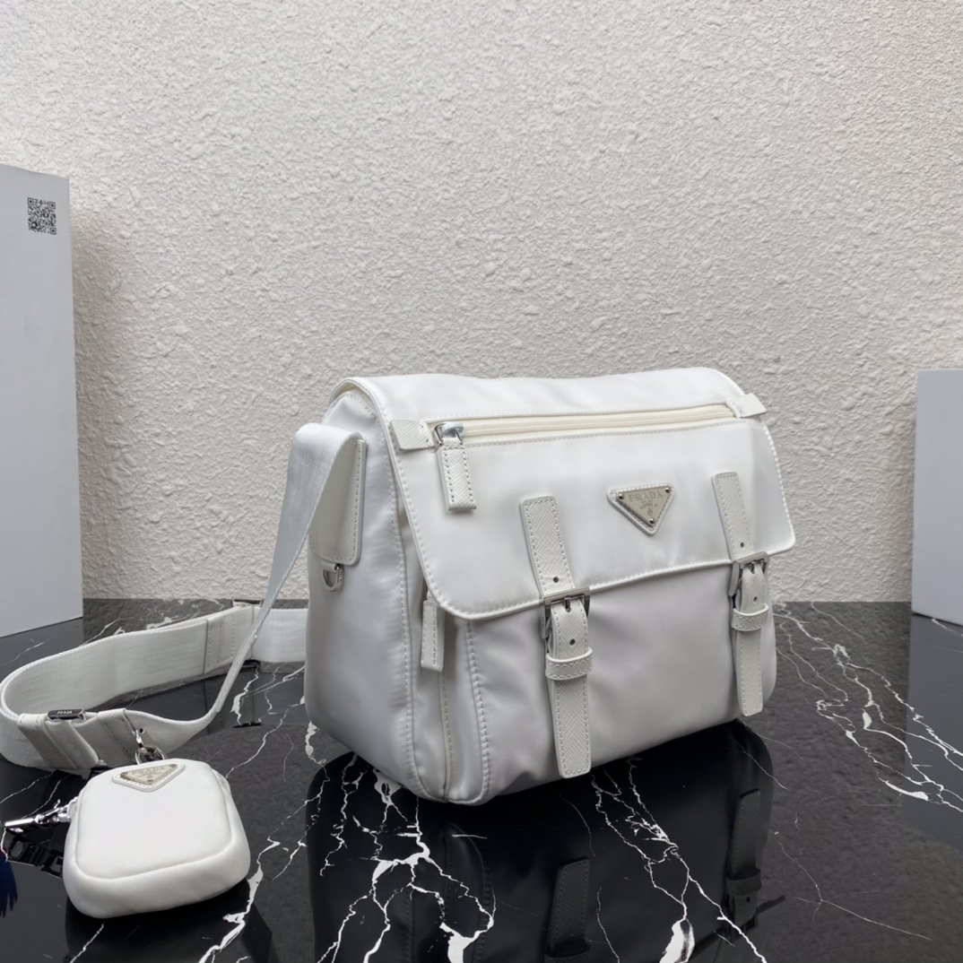 Bagsaaa Pra*a Re-Nylon white shoulder bag - 27x20.5x12cm